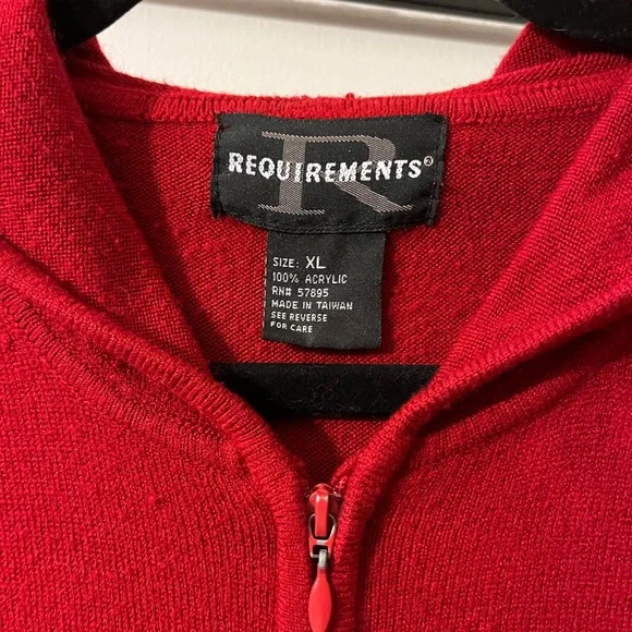 Requirements- size XL- red knit w/cable detail zip up hoodie sweater, l/s, GUC. - Picture 2 of 3